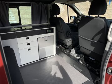 Renault Trafic Space NOMAD | Camper Helemaal Compleet! | Voor Meer Info Graag Contact Opnemen |